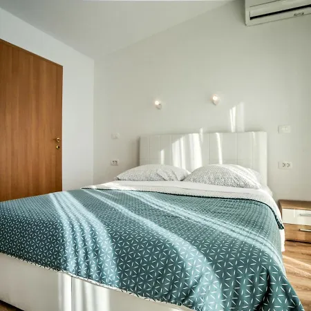 Dario By Interhome
