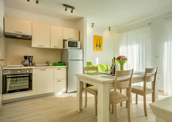 Dario By Interhome